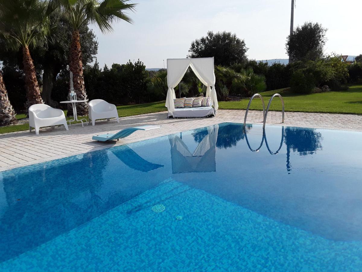 Santostefano Holidays Monopoli Exterior photo
