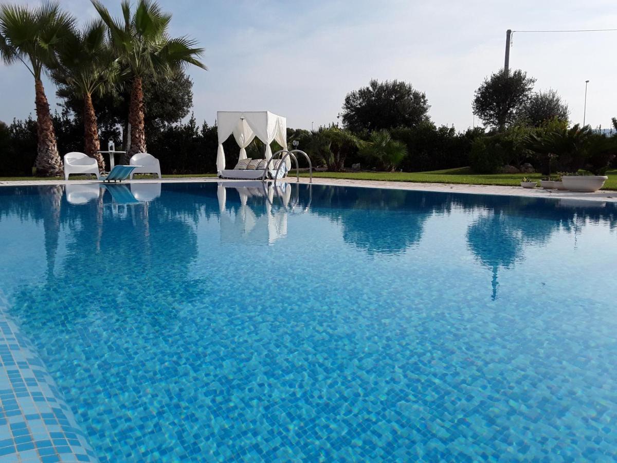 Santostefano Holidays Monopoli Exterior photo